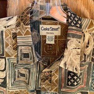 Cooke Street Honolulu Aloha Shirt - Large
